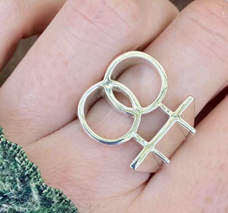 lgbtq pride month sapphic ring made by BAJ student alana sweet
